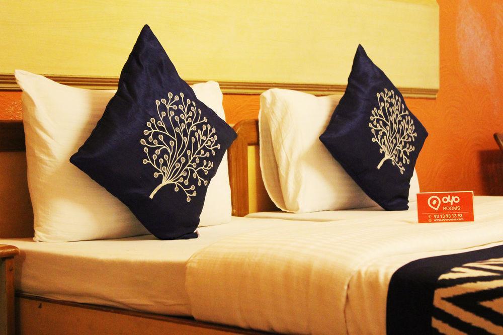 Oyo Rooms Noida Sector 12 Exterior photo