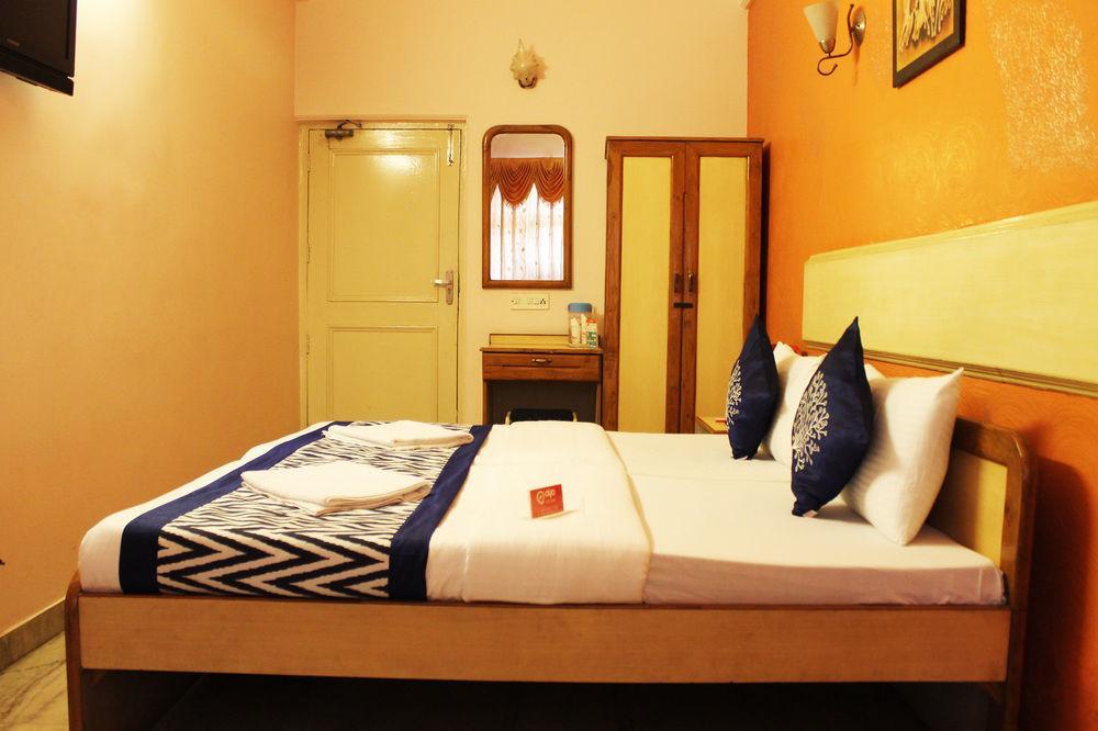 Oyo Rooms Noida Sector 12 Exterior photo