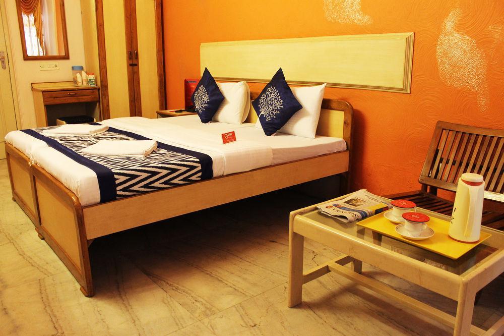Oyo Rooms Noida Sector 12 Exterior photo