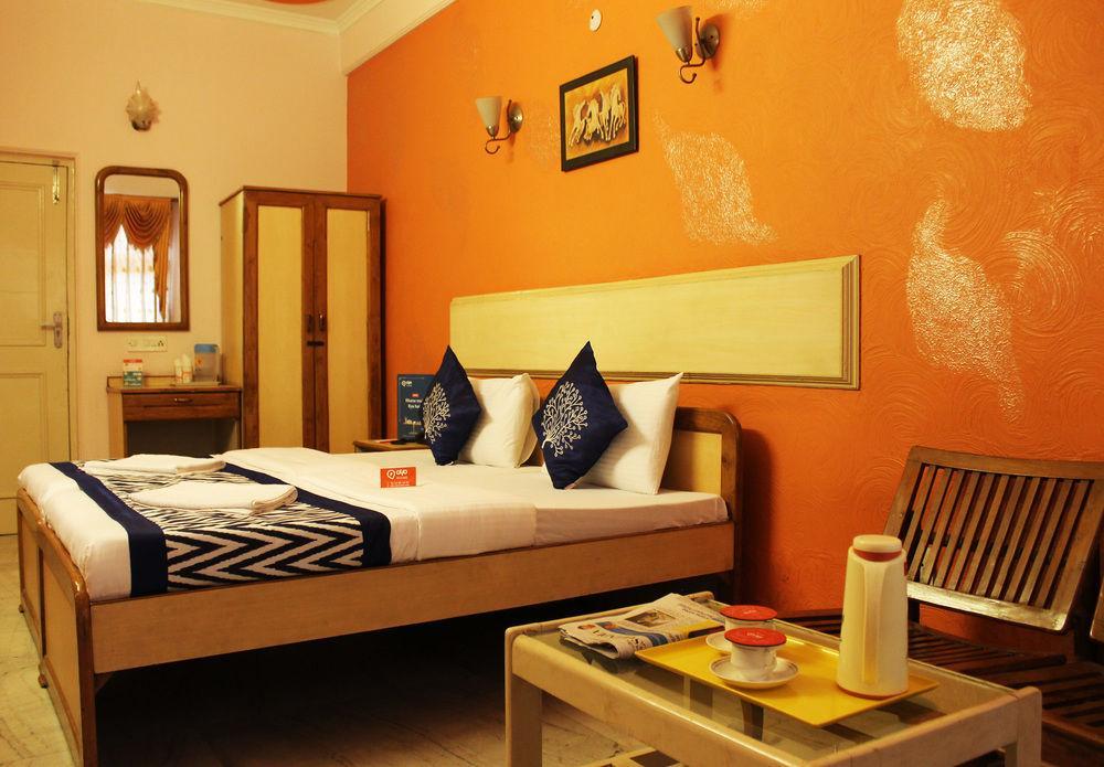 Oyo Rooms Noida Sector 12 Exterior photo