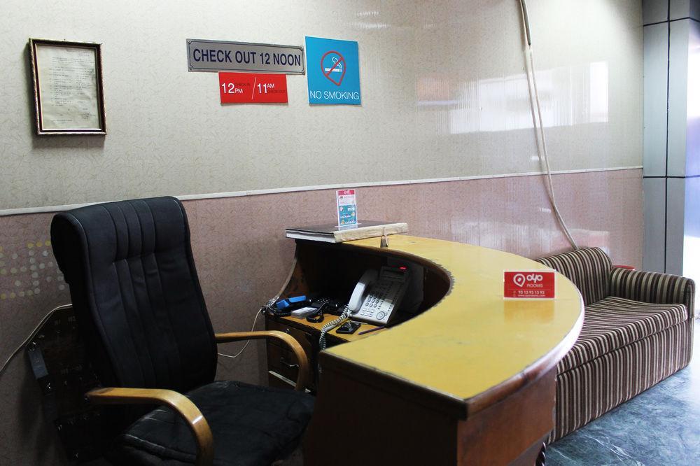 Oyo Rooms Noida Sector 12 Exterior photo